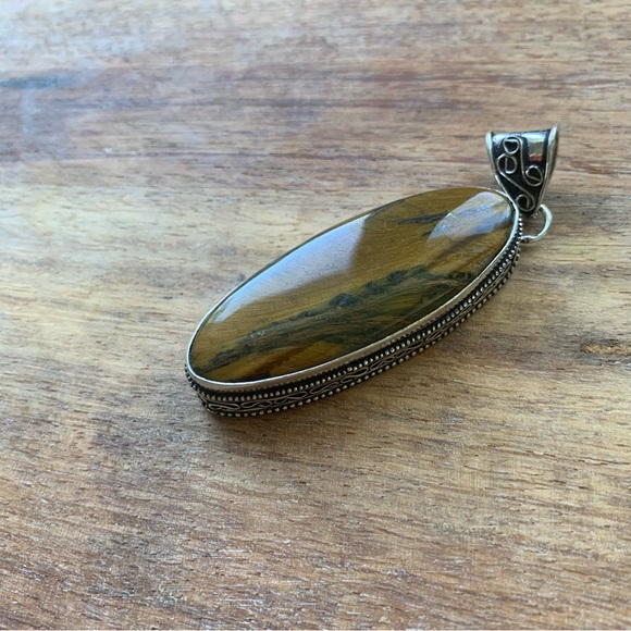 Tiger's Eye Large Gemstone Pendant in Sterling Silver Base - Picture 4 of 5